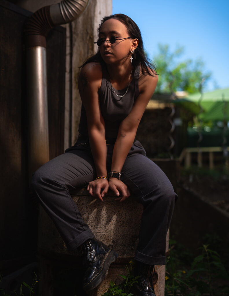 Model_Single_Page_01